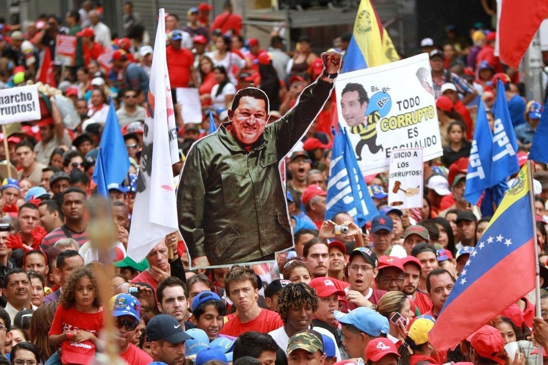 Íñigo Errejón, en una manifestación chavista el agosto de 2013 (Foto: Agencia Venezolana de Noticias).