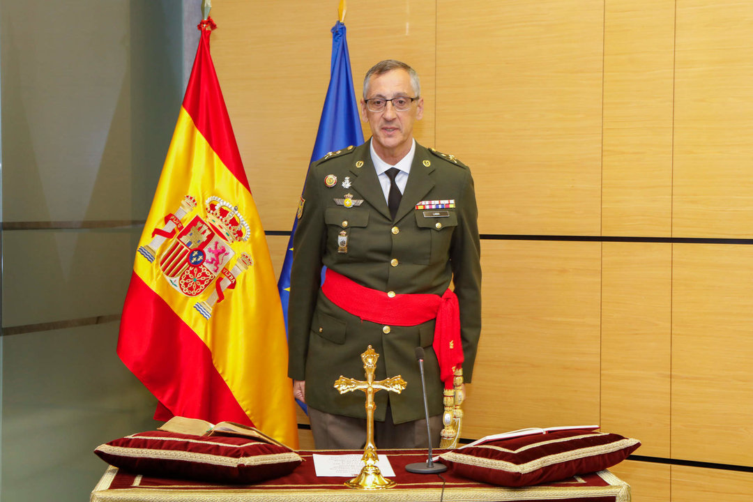 Toma de posesión del Inspector General de Sanidad de la Defensa, general de división médico Juan Antonio Lara Garrido.