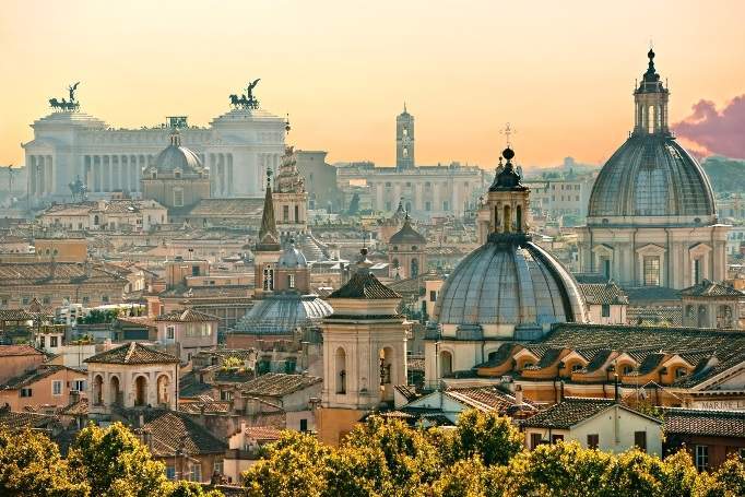 Vista general de Roma, capital de Italia. Imagen de archivo
